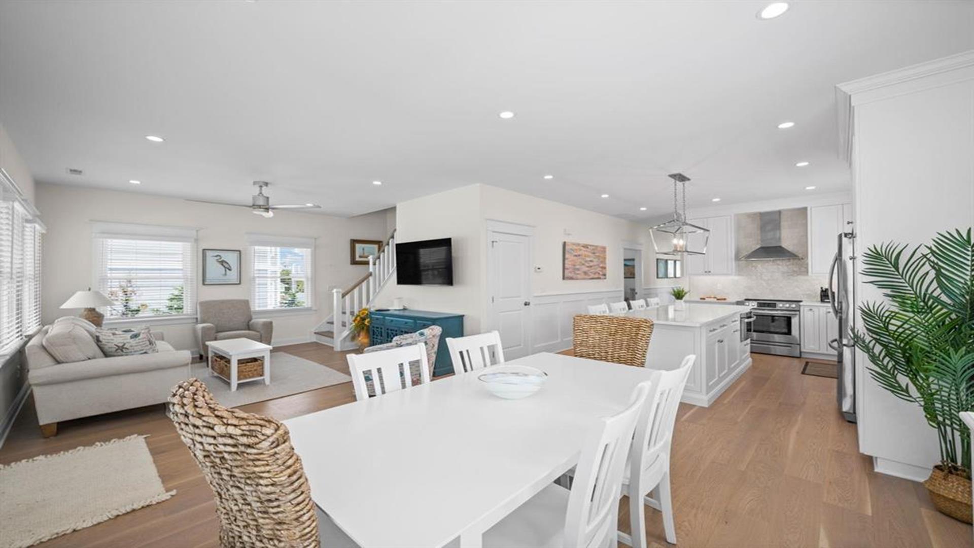 5765 Ocean Drive, Avalon (Mid-Island) - Picture 5