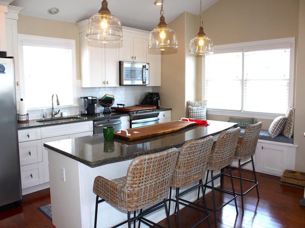 147 43rd Street, Sea Isle City (Center)