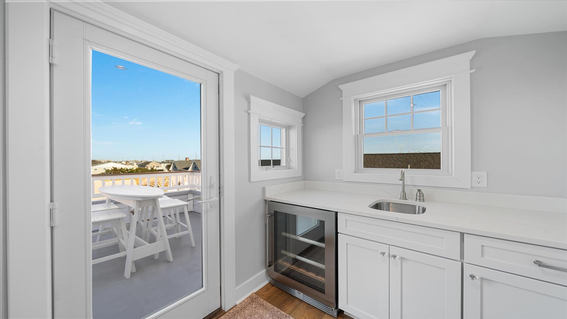 243 87th street, Stone Harbor (Mid-Island)