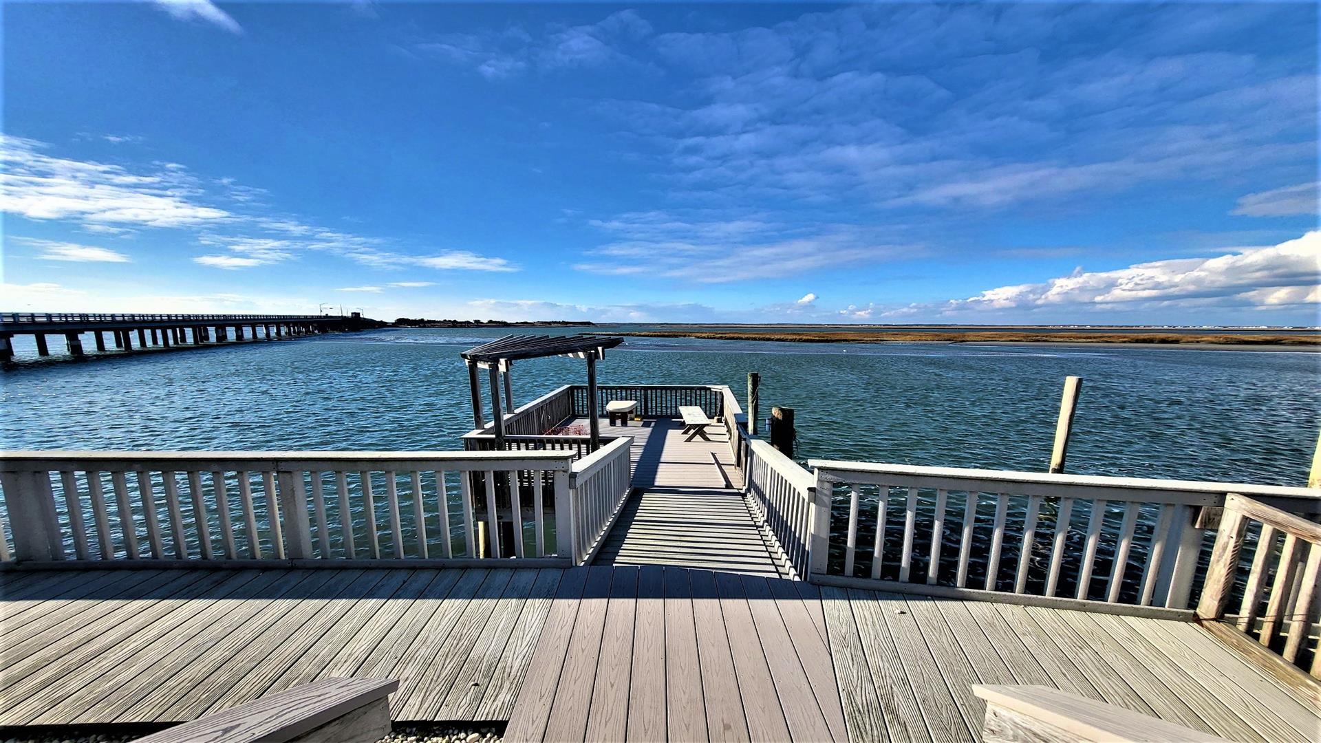 11861 Paradise Drive, Stone Harbor (Bay Front) - Picture 4