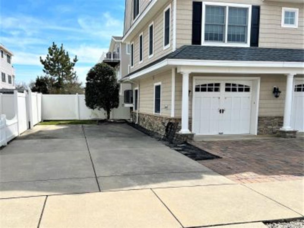 17 54th Street, Sea Isle City (Beach Block)