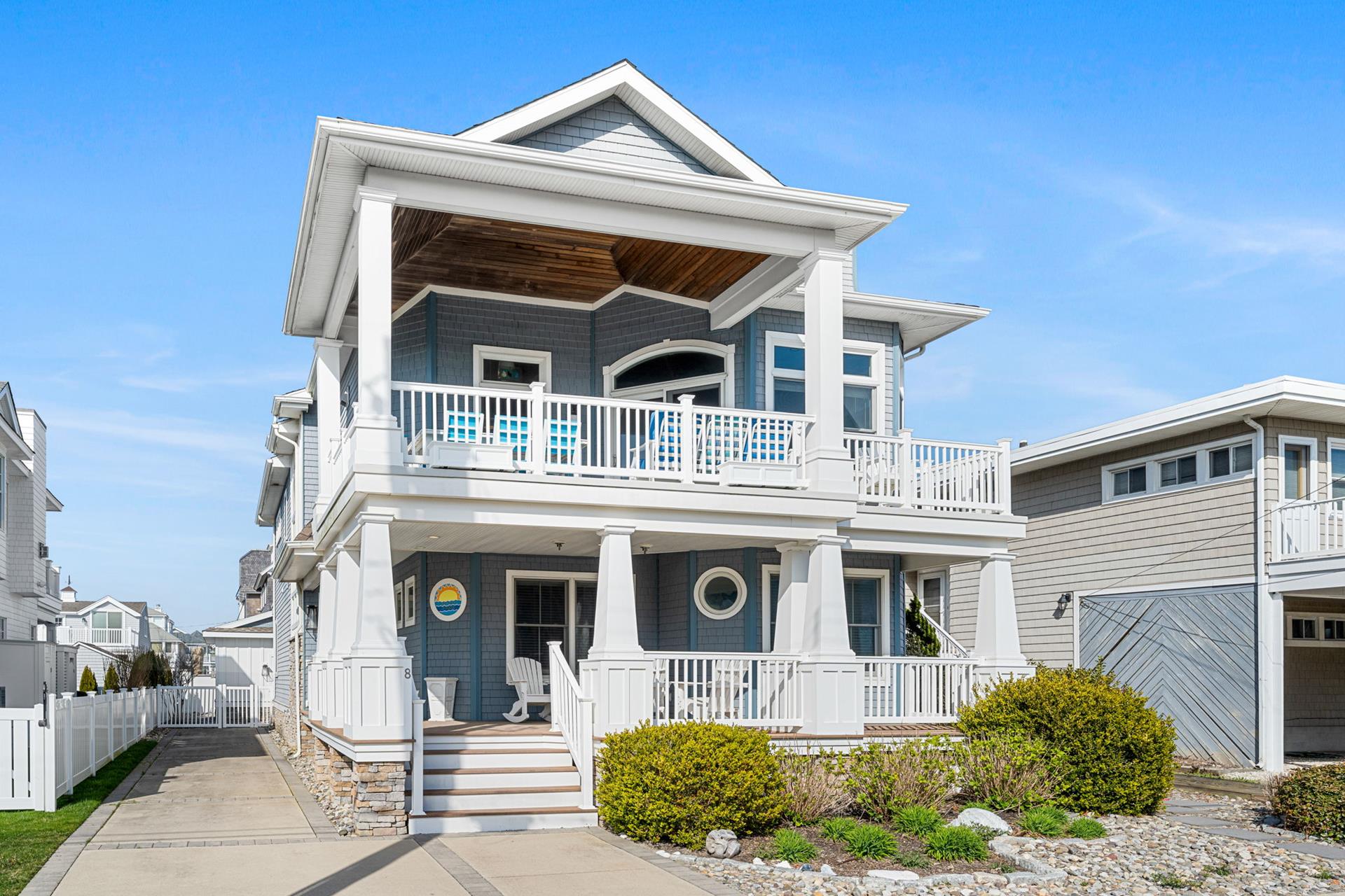 8 104th Street, Stone Harbor COMPASS RE Avalon