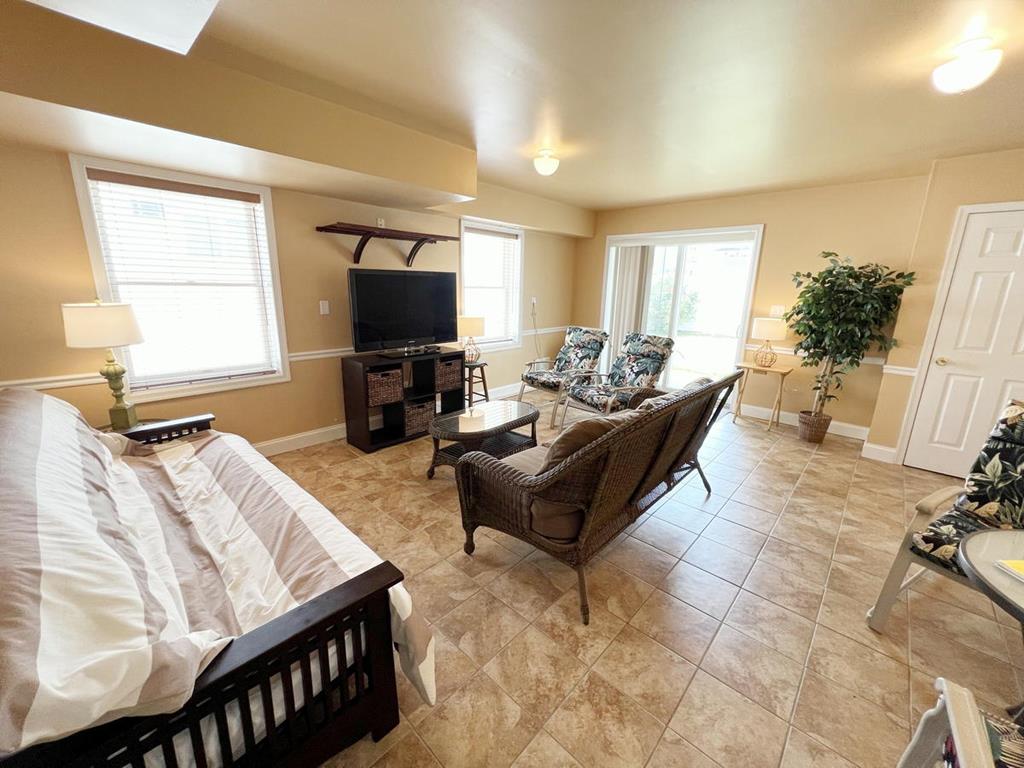 110 70th St, Sea Isle City (Center)