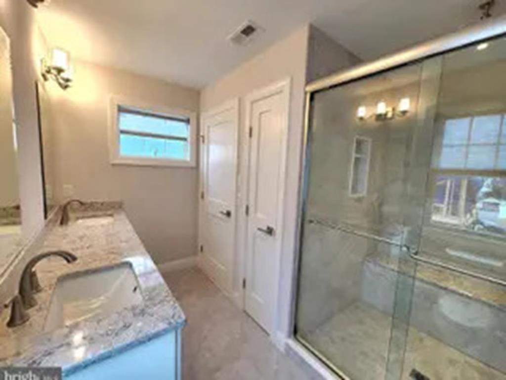 12 E. Delaware Avenue, Beach Haven Terrace (Ocean Side)