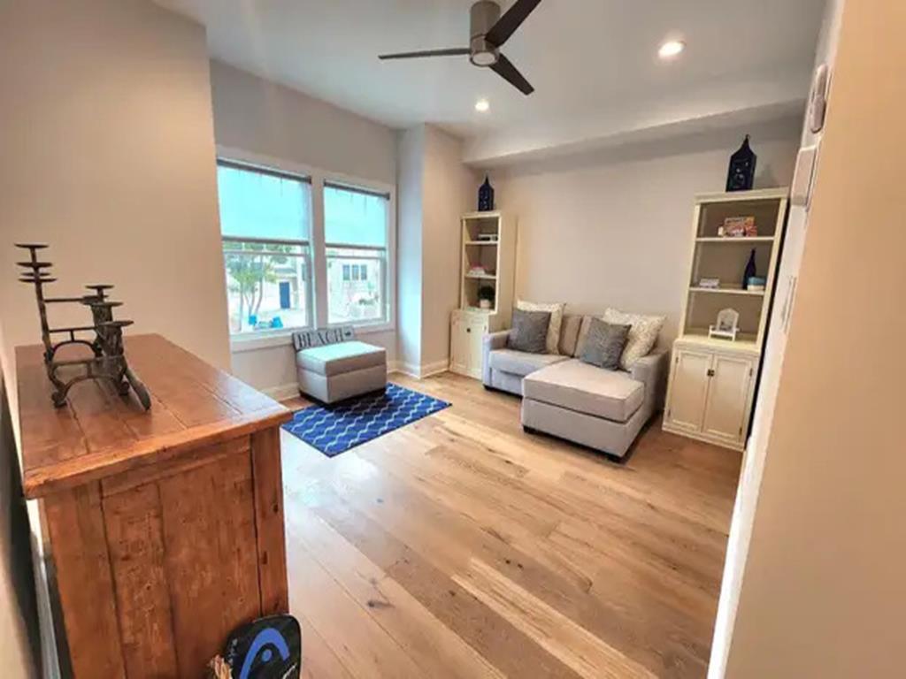 12 E. Delaware Avenue, Beach Haven Terrace (Ocean Side)