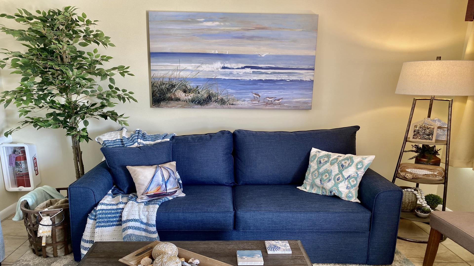 7888 Dune Drive, Avalon (1 Block to Beach)