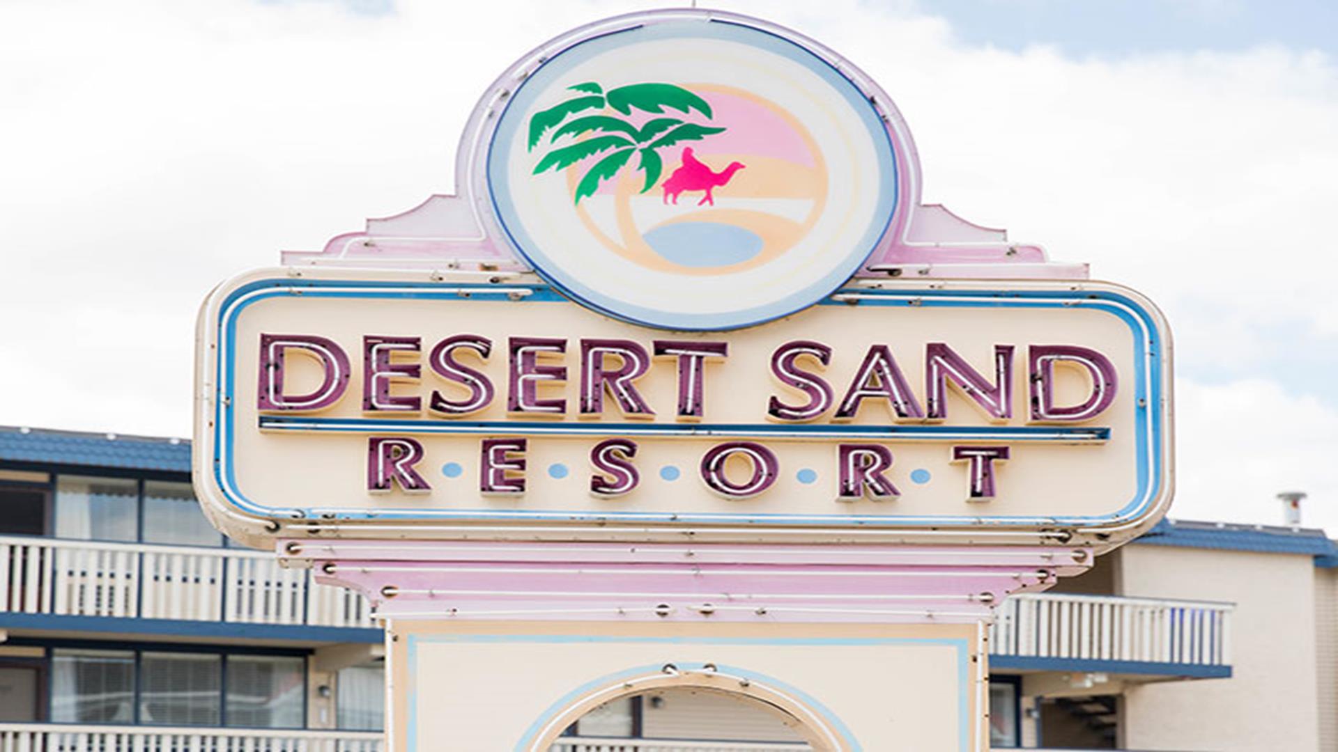 7888 Dune Drive, Avalon (1 Block to Beach)