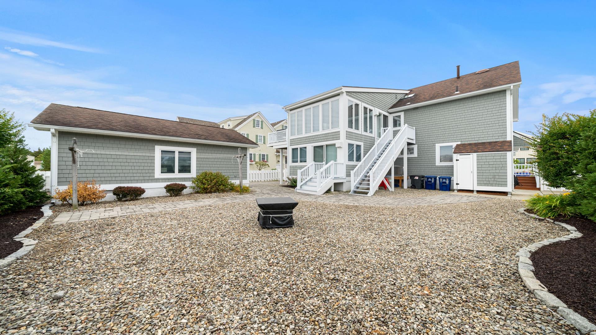 281 69th street, Avalon (Mid-Island)