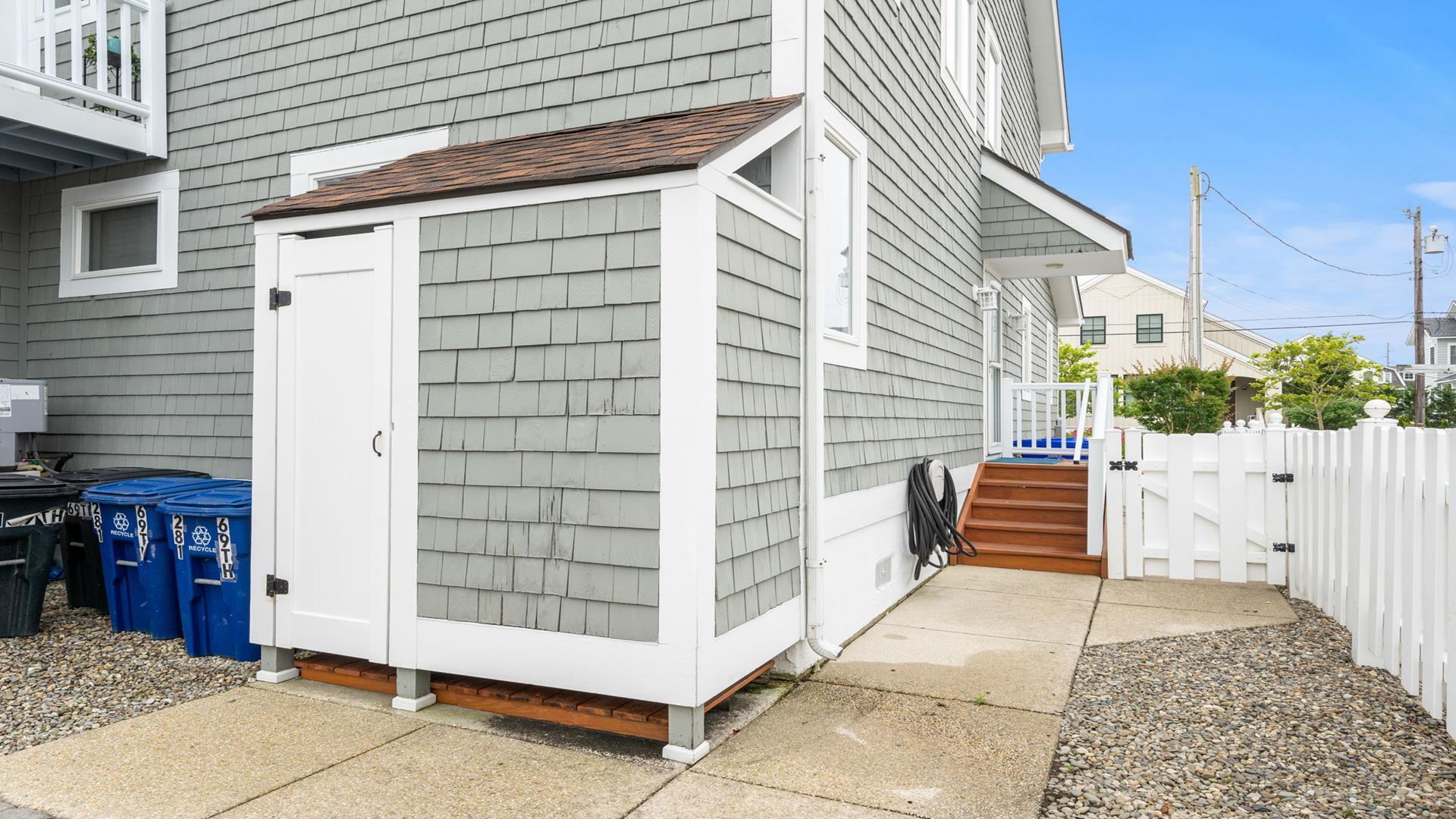 281 69th street, Avalon (Mid-Island)