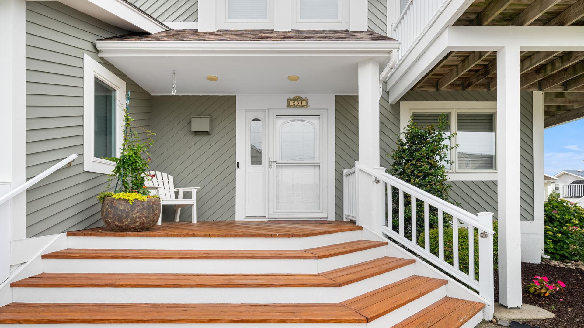 281 69th street, Avalon (Mid-Island)