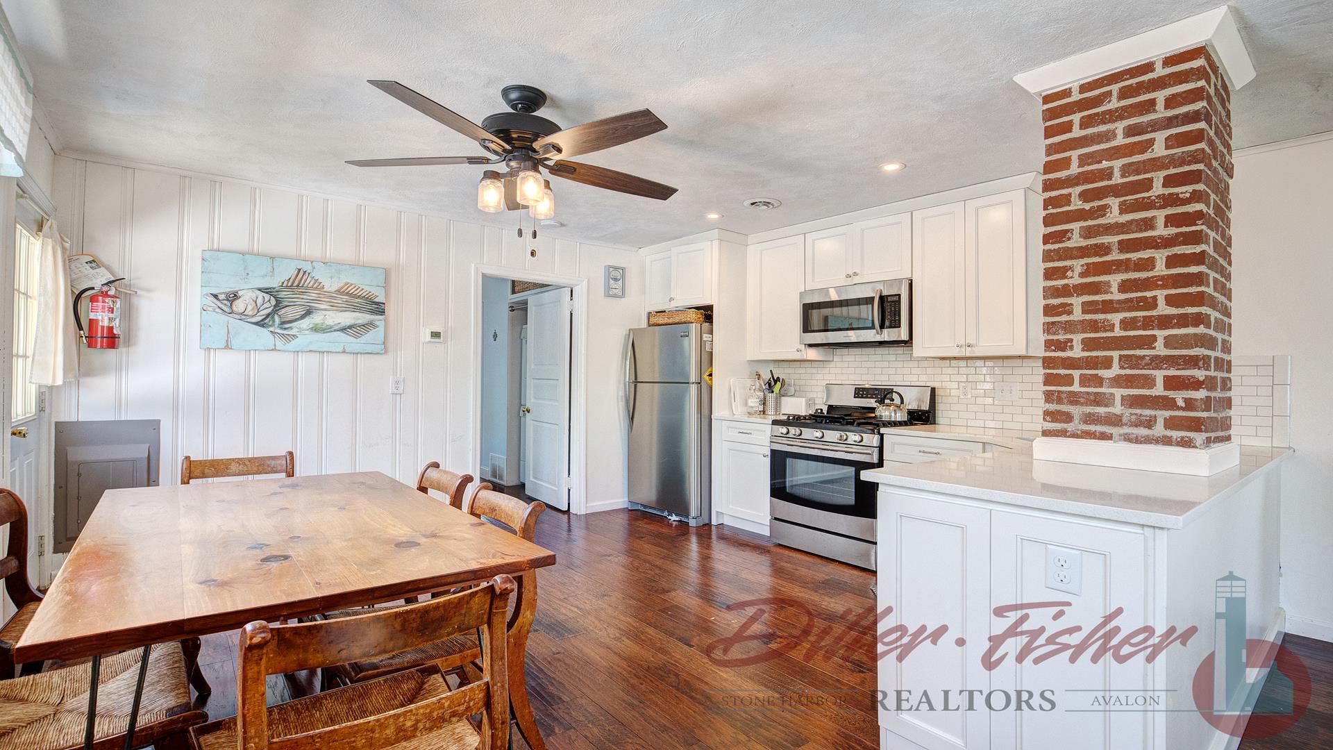 259 104th street, Stone Harbor (Mid-Island) - Picture 2