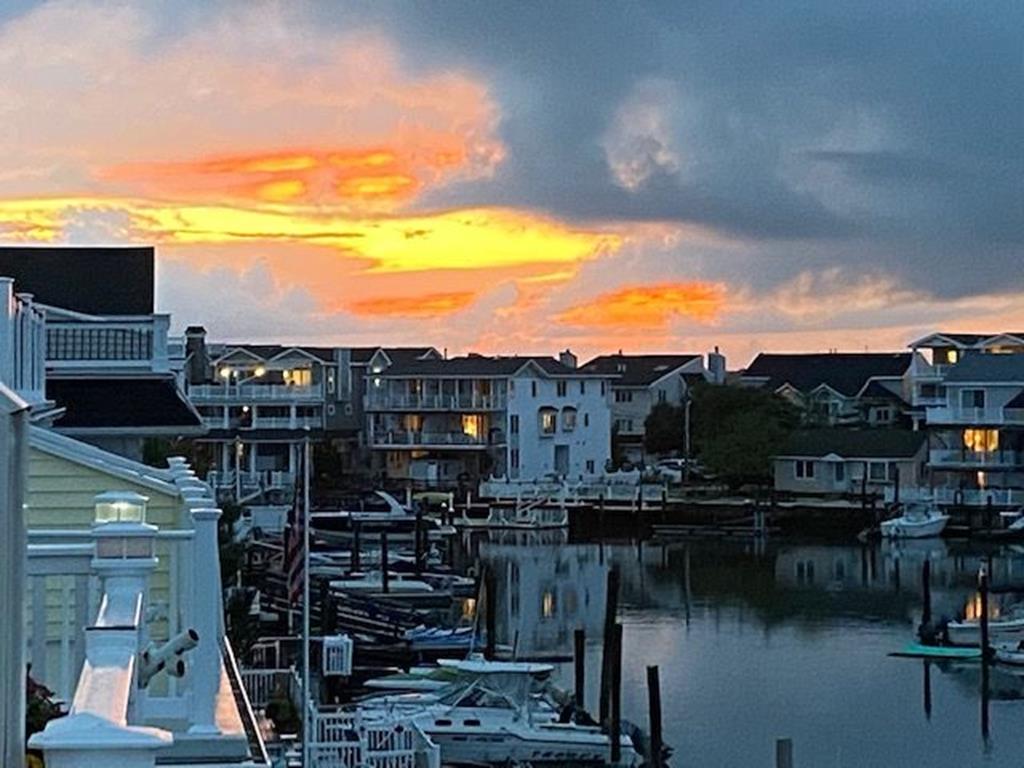 335 47th Place, Sea Isle City (Bay Front)