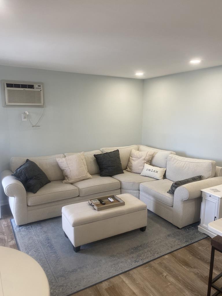 5800 Landis Avenue - Picture 