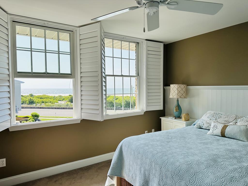 Beach Front Beauty - 4 Bedrooms! | Photo 2