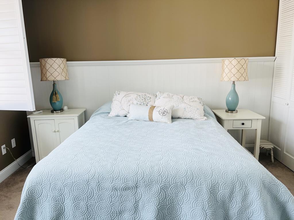 Beach Front Beauty - 4 Bedrooms! | Photo 12