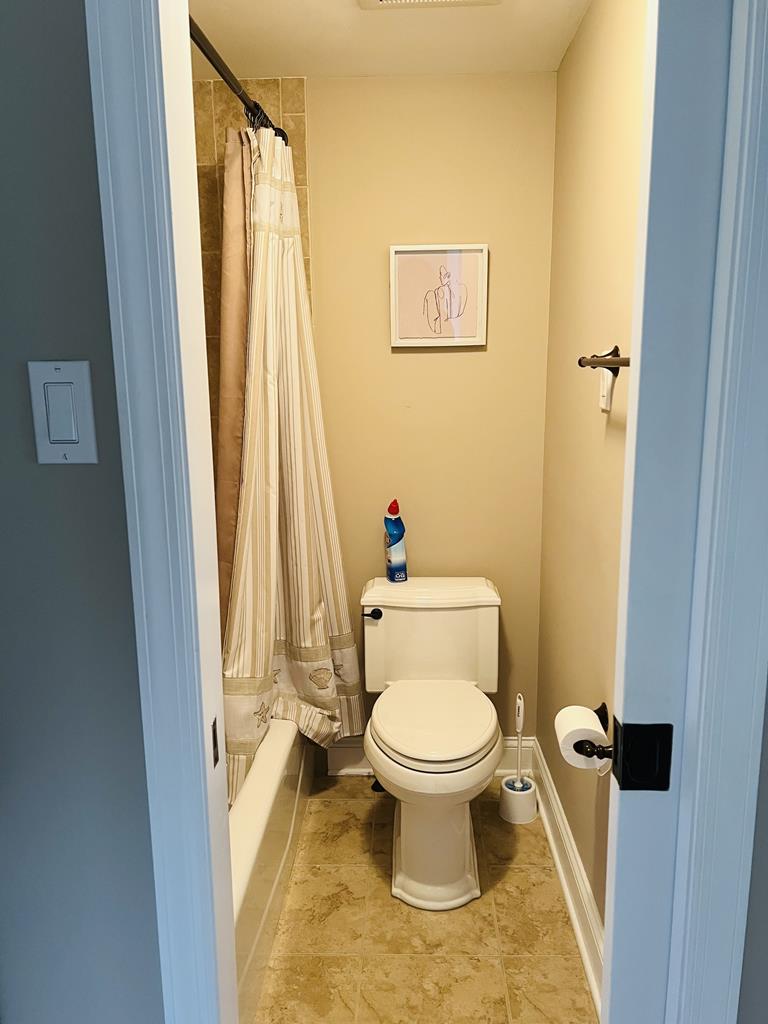 Beach Front Beauty - 4 Bedrooms! | Photo 15