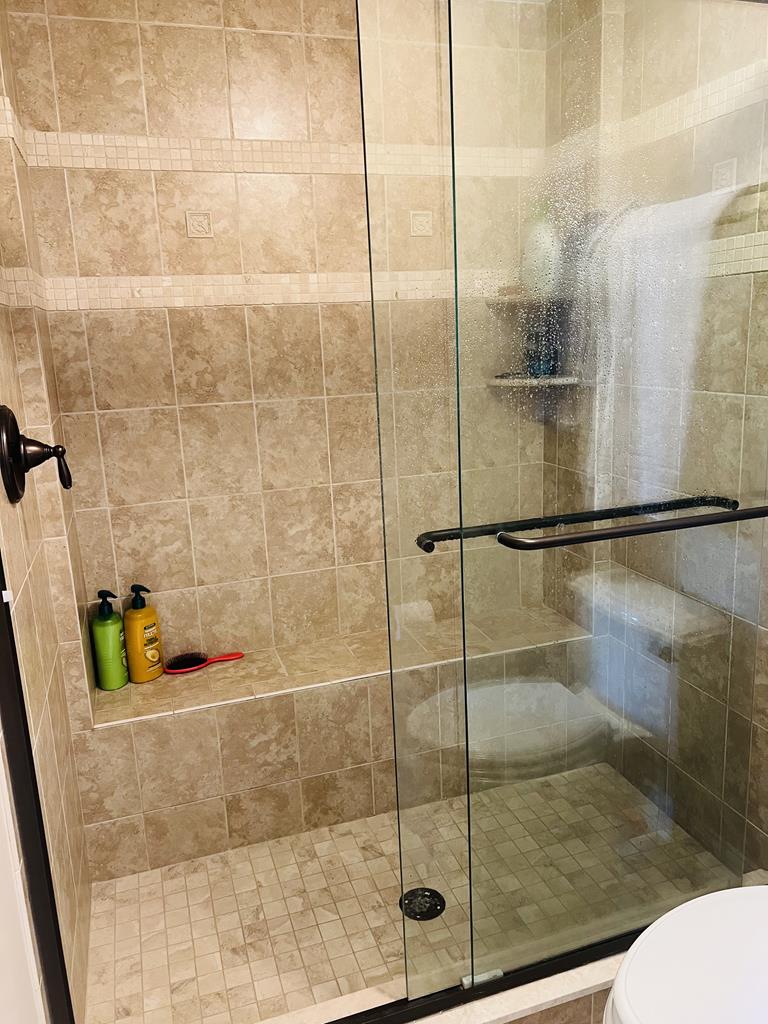 Beach Front Beauty - 4 Bedrooms! | Photo 19