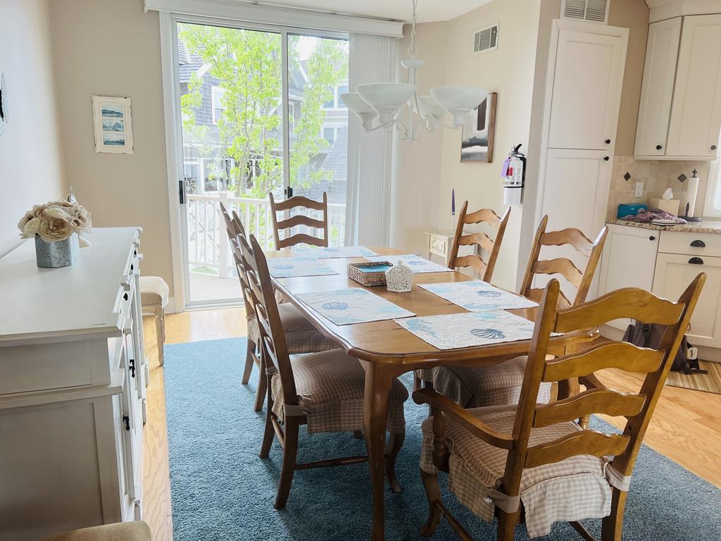 Beach Front Beauty - 4 Bedrooms! | Photo 23