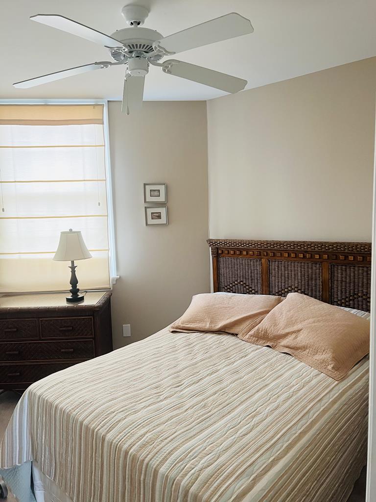 Beach Front Beauty - 4 Bedrooms! | Photo 7