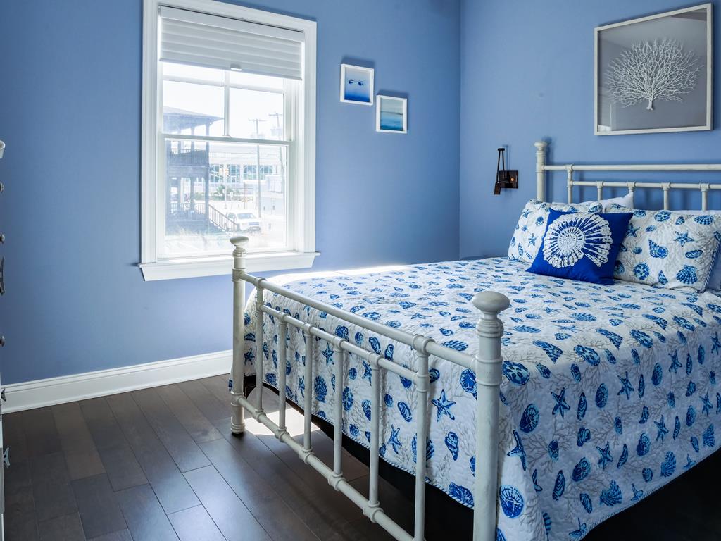 Pool - Center of Town - sleeps 16 ppl | Photo 13