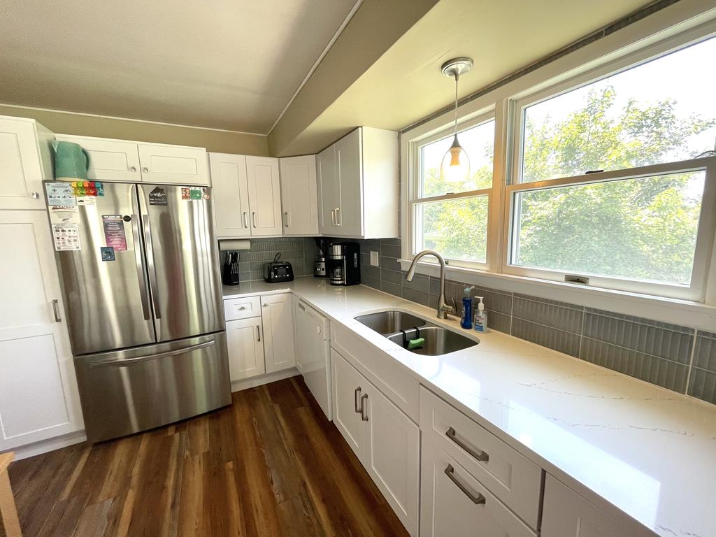 404 First Ave - Pet Friendly Close to the Beach! | Photo 9