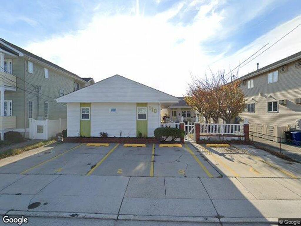 https://realtimerental.com/rrv10/RentalPhotos/1147/1147326.0.jpg