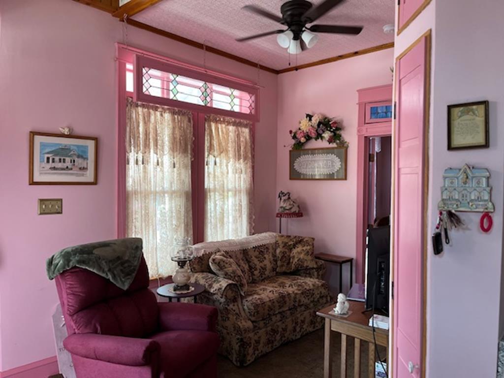 8409 East Landis Avenue - Picture 