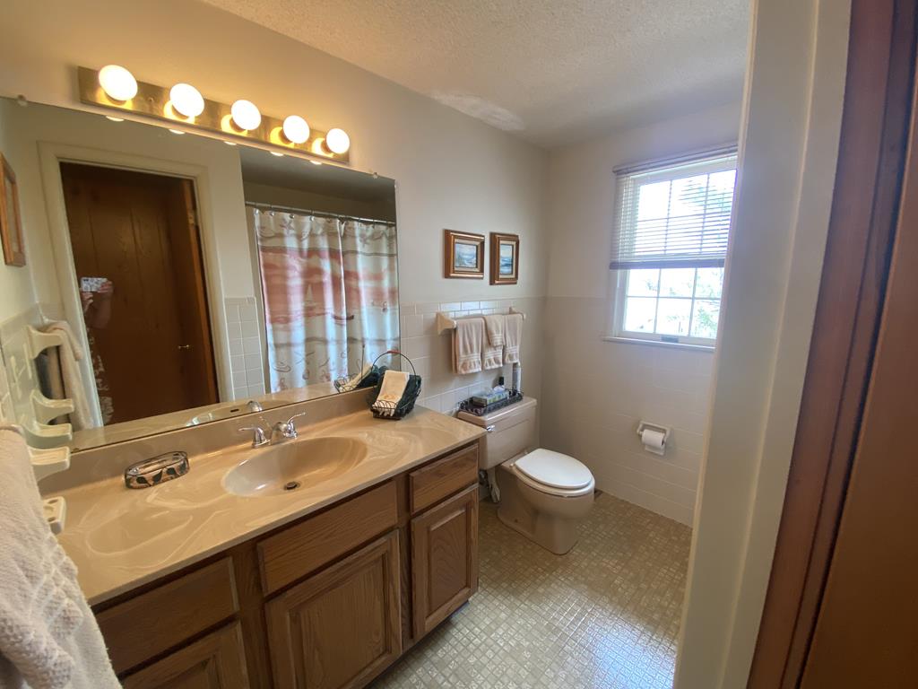 12 W. Mac Evoy Lane, The Dunes (Bay Side)