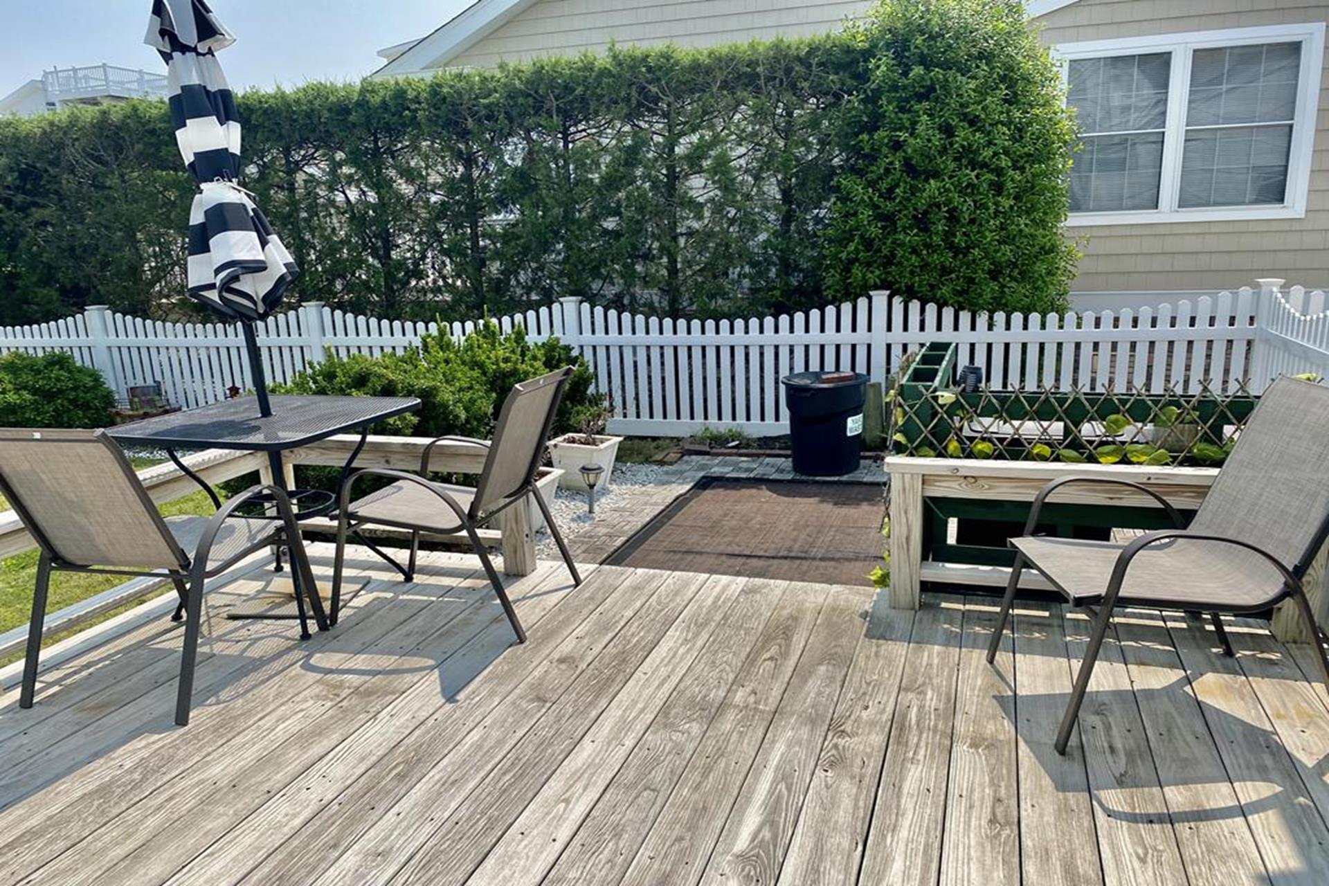 225 48th Street NFR 2025 Being torn down - Picture 5