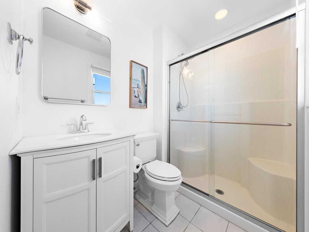 22 E Virginia Avenue, Haven Beach (Ocean Side)