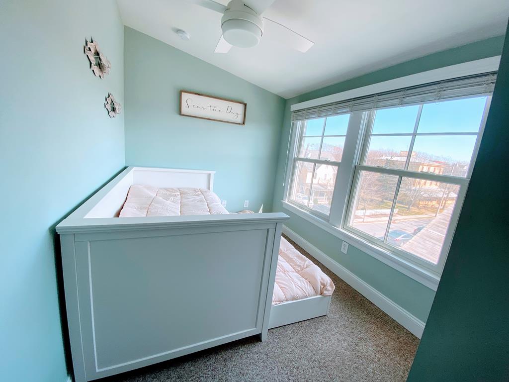 Newly updated 2 Bedroom Condo - 3 Blocks to Beach | Photo 26