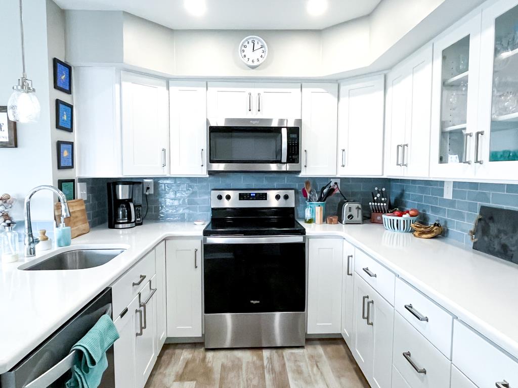 Waterfront Bliss at Cape May Harbor | Photo 9