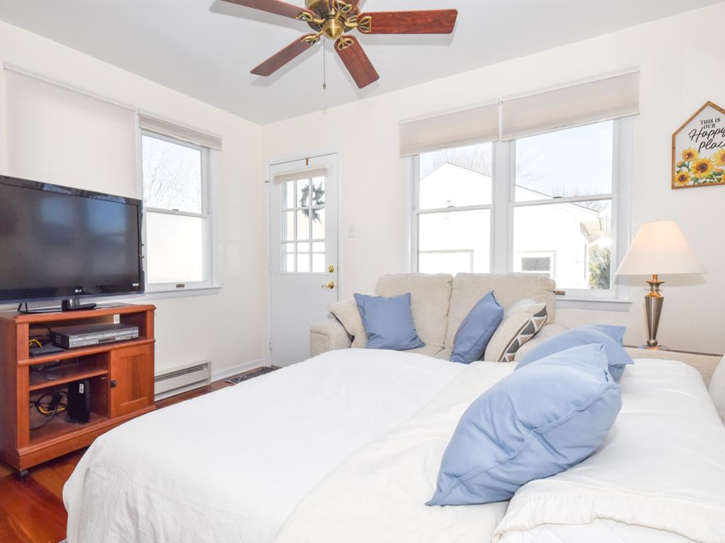 RELAX, REFLECT and RECHARGE at 1241 Penn Ave. | Photo 20