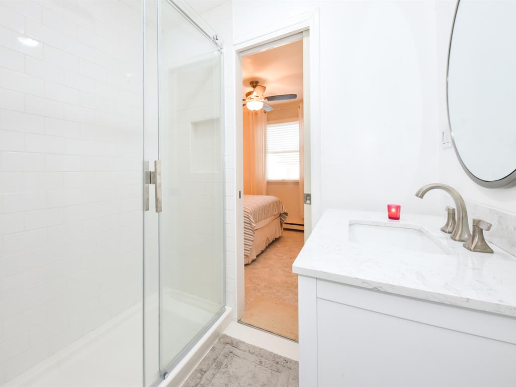 RELAX, REFLECT and RECHARGE at 1241 Penn Ave. | Photo 23