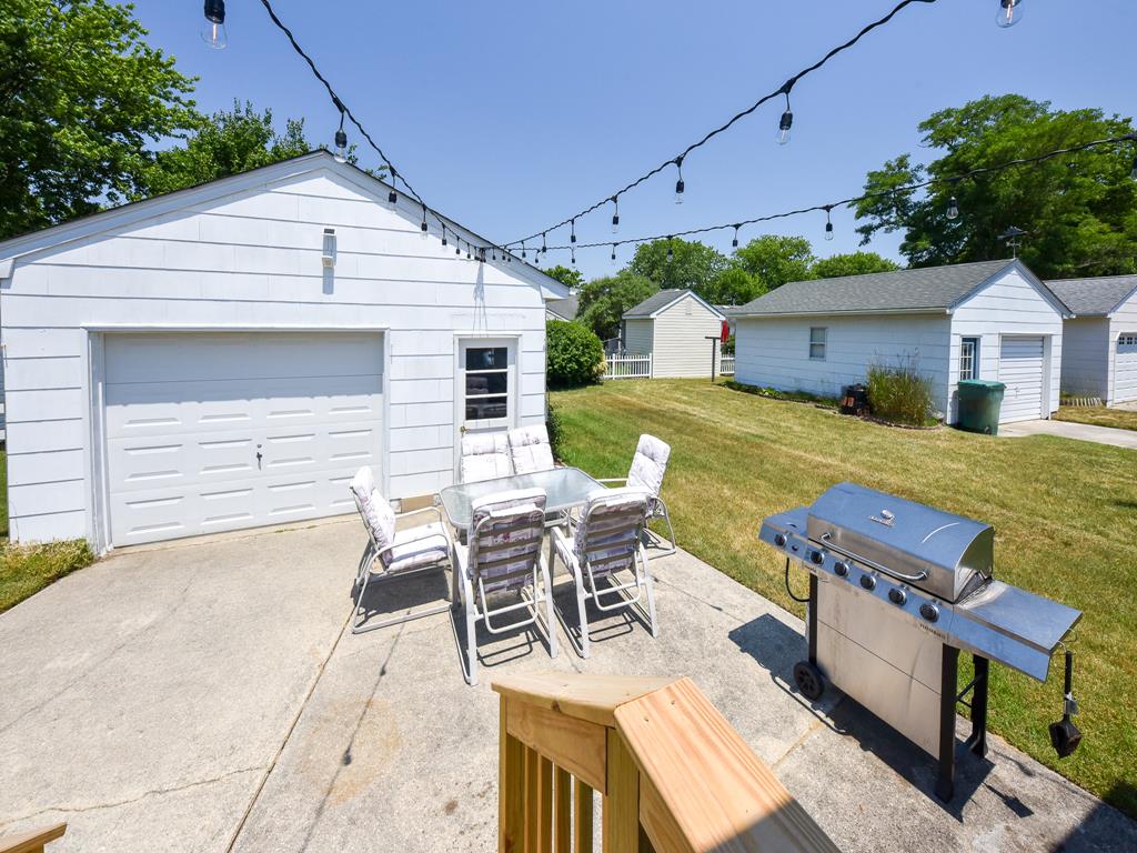 RELAX, REFLECT and RECHARGE at 1241 Penn Ave. | Photo 32