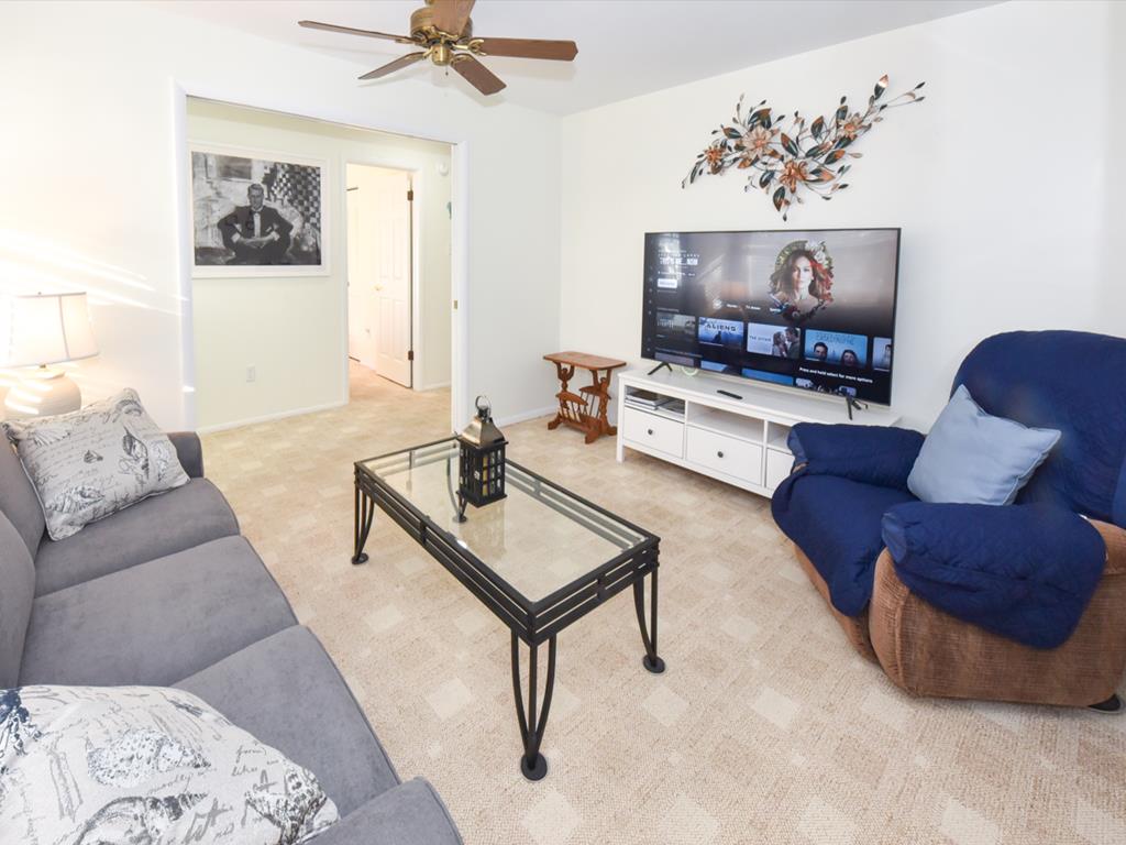 RELAX, REFLECT and RECHARGE at 1241 Penn Ave. | Photo 6