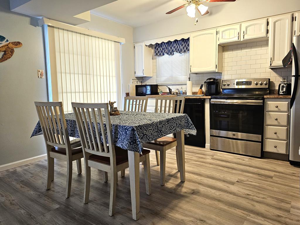 135 65th Street - Picture 
