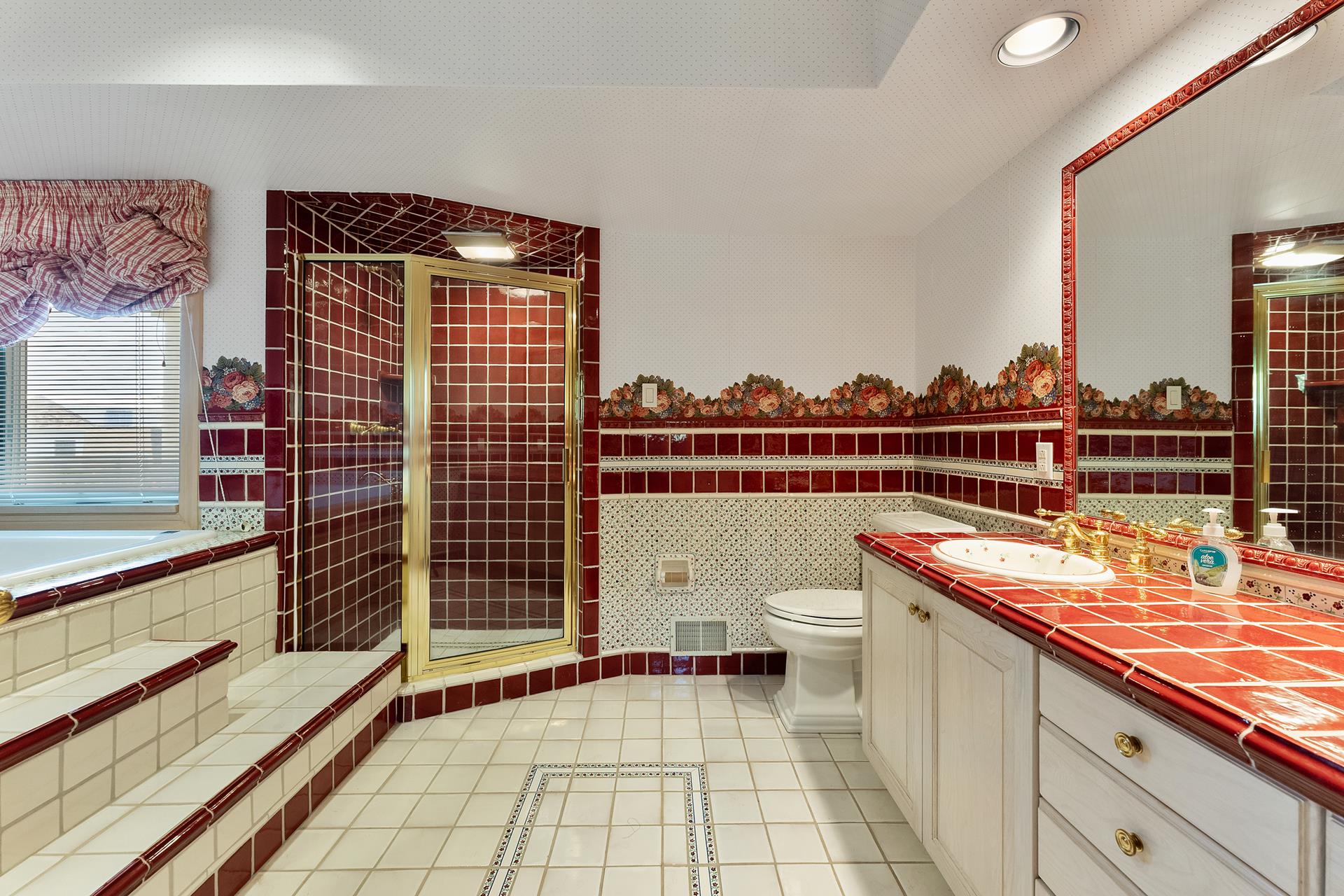 3945 First Avenue, Avalon (Beach Front)