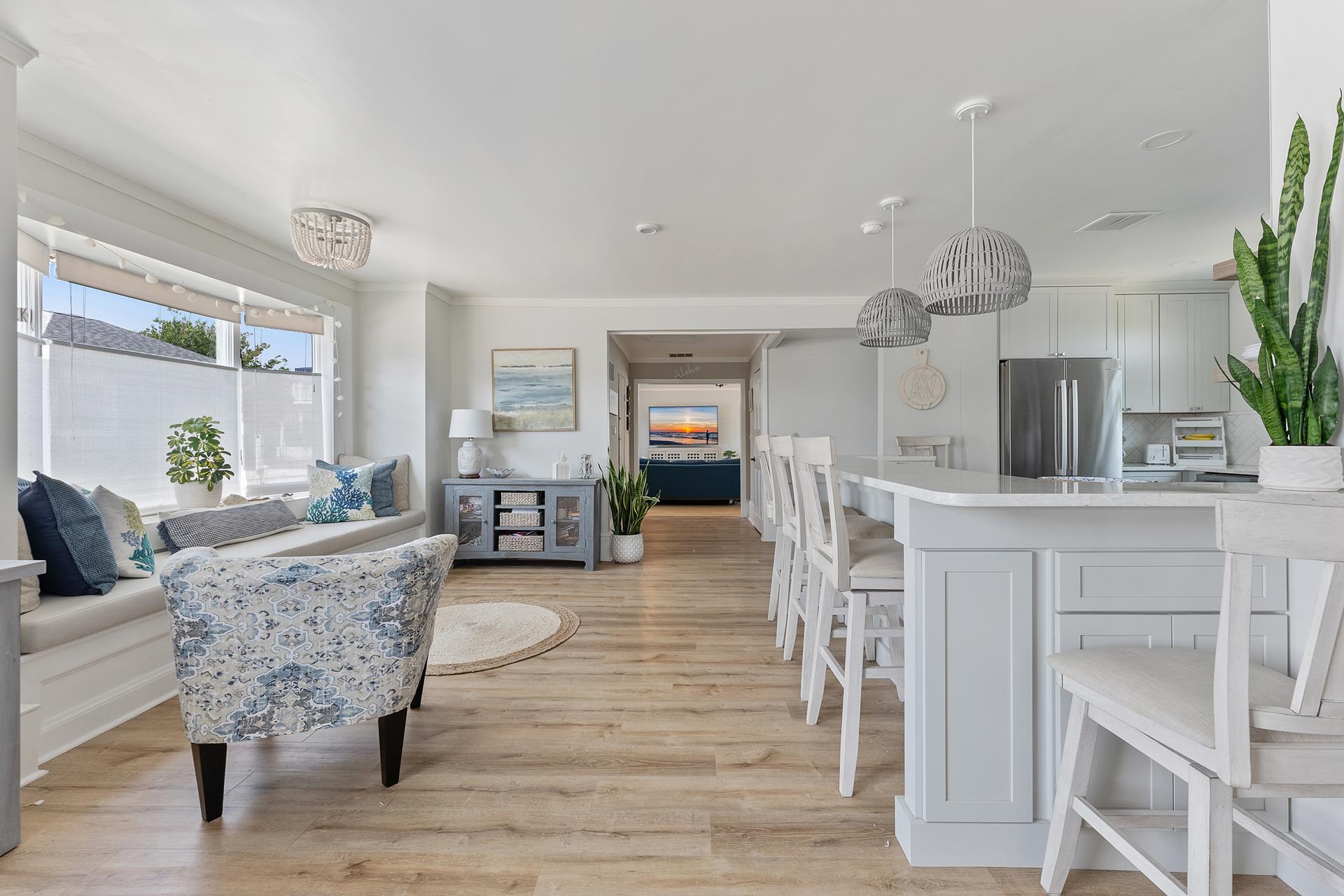 239 20th Street, Avalon (Center)