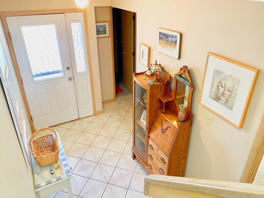 6905 Pleasure Avenue, Sea Isle City (Beach Front)