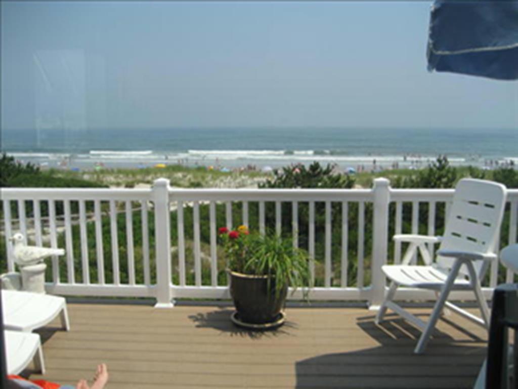 6905 Pleasure Avenue, Sea Isle City (Beach Front)