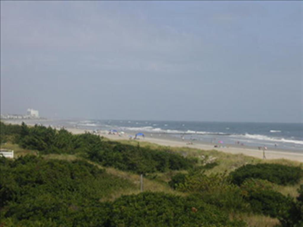 6905 Pleasure Avenue, Sea Isle City (Beach Front)