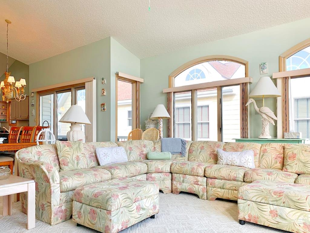 6905 Pleasure Avenue, Sea Isle City (Beach Front)