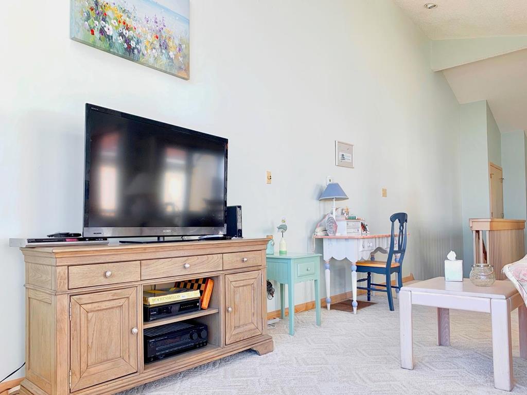 6905 Pleasure Avenue, Sea Isle City (Beach Front)