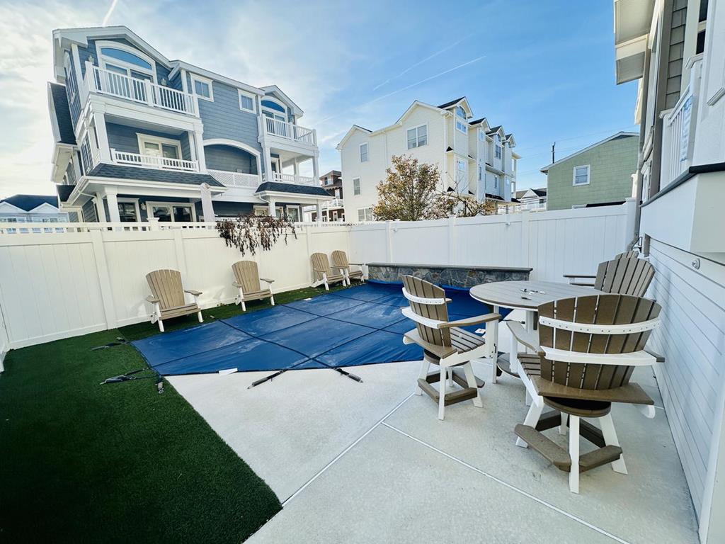 26 57th Street | Photo 3