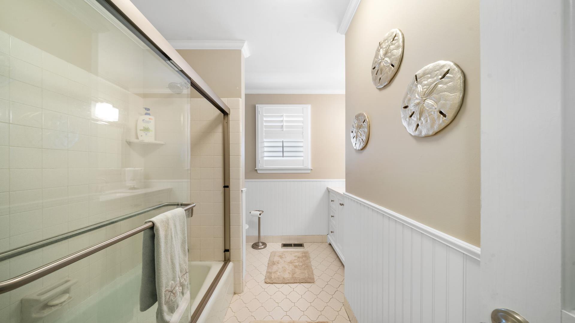 480 24th street, Avalon (Mid-Island)