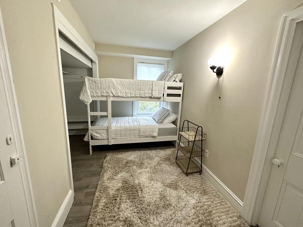 301 S Broadway! | Photo 19