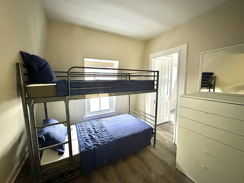 301 S Broadway! | Photo 25