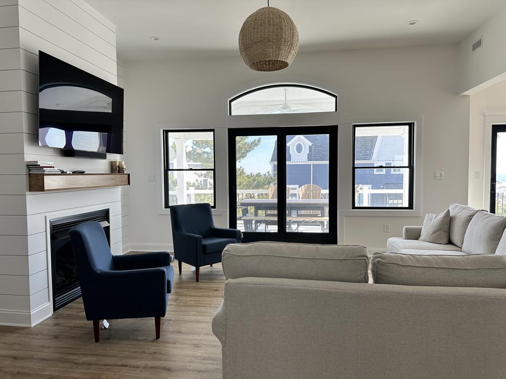 2111 Atlantic Avenue, Spray Beach (Ocean Block)