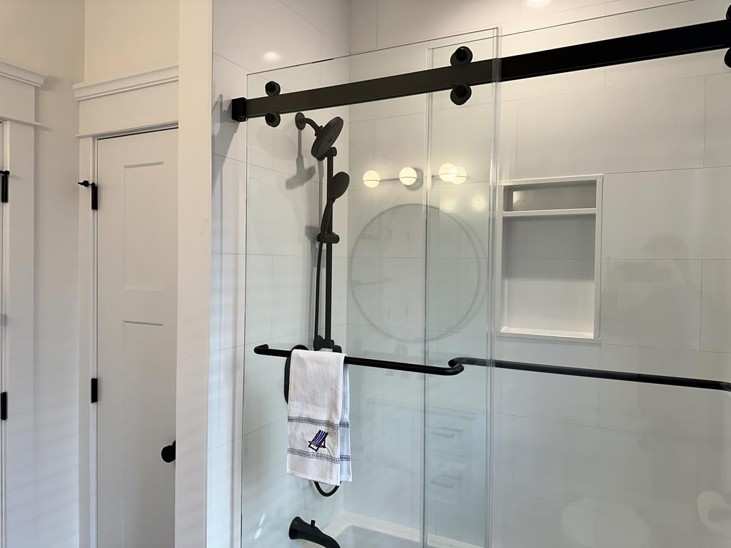 2111 Atlantic Avenue, Spray Beach (Ocean Block)